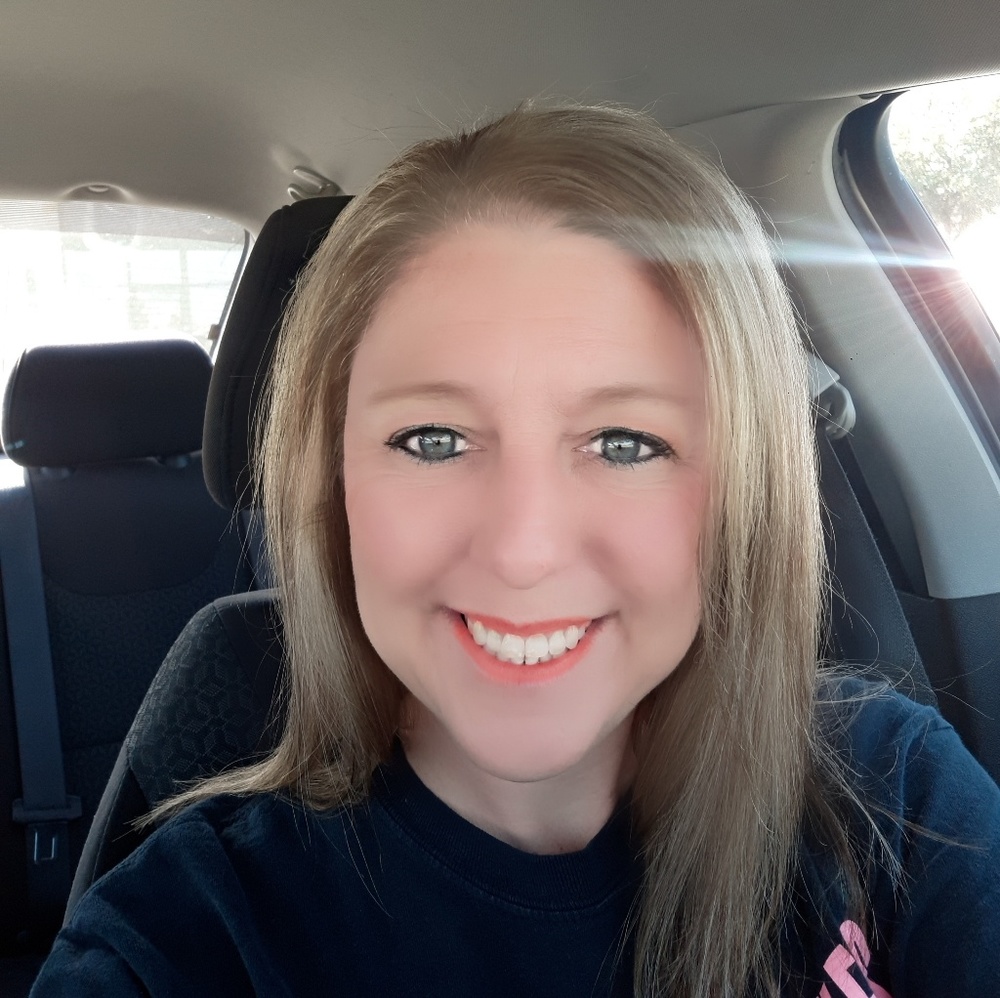 Meet your Posher, Kerri